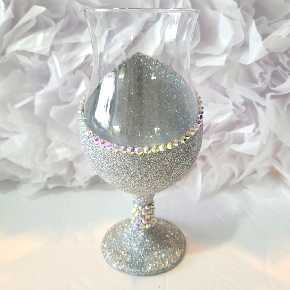 Crystal Rhinestone 🔮 Bling Hand Crafted  Wine 🍷/Water 💧 Glass
